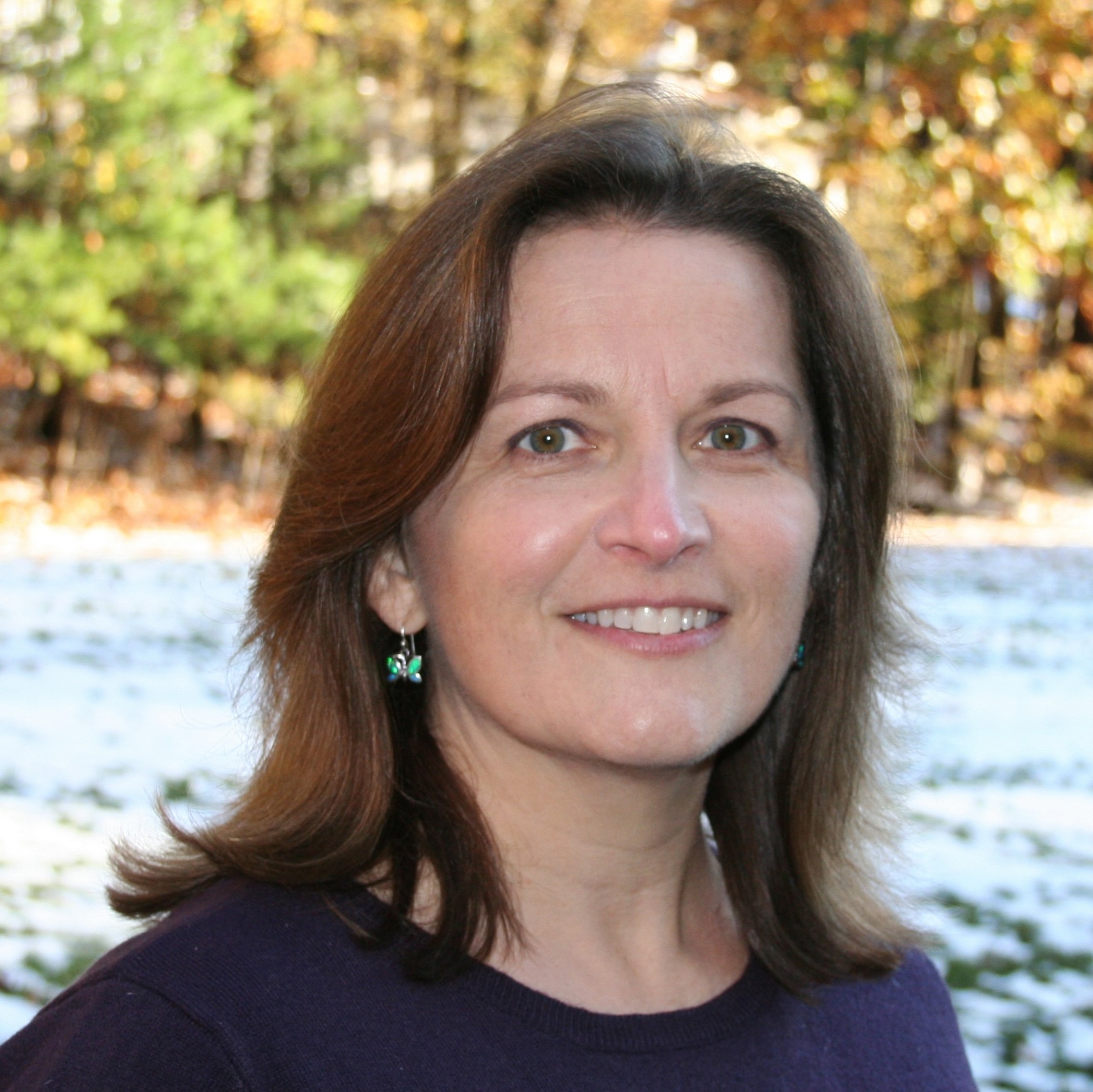Kristen Moses, LICSW <br><font size="5">(She/Her)</font>
